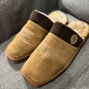 Ariat Men's AR2940 Silversmith Slipper Sz 12